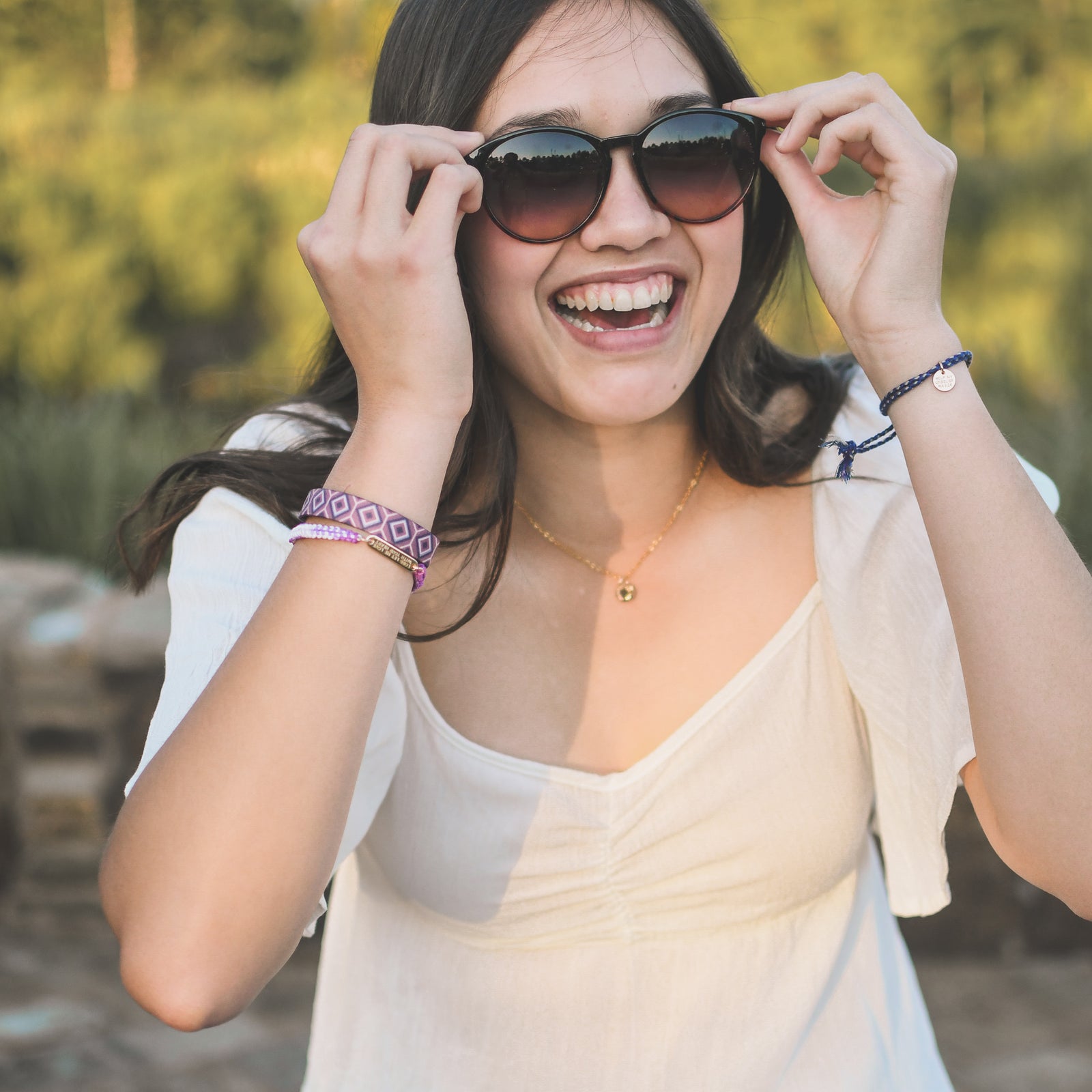 Our elastic Truthbands are perfect for everyone, even the most sensitive jewelry wearer. 